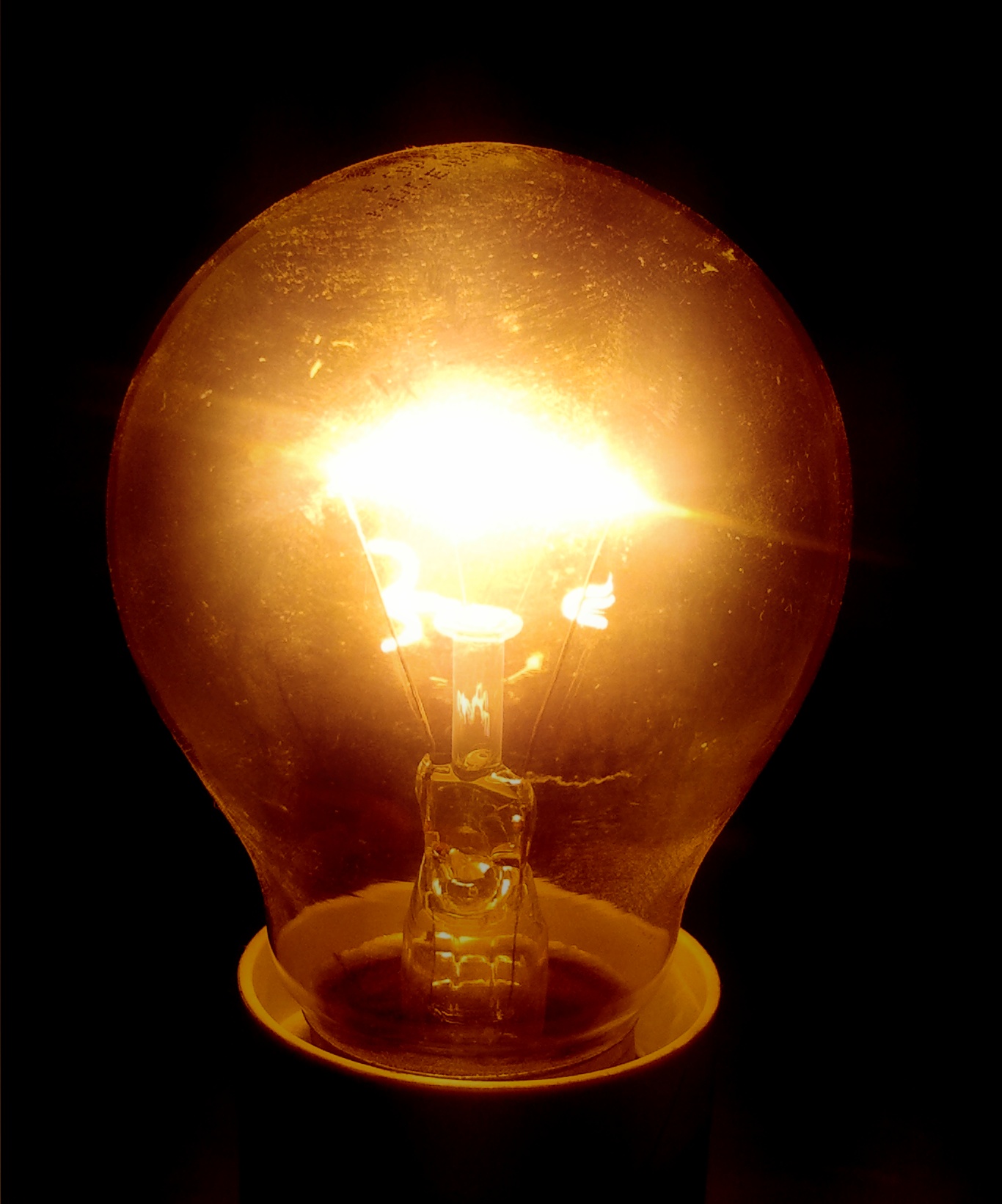 Lampe leuchtet – Funktionstest