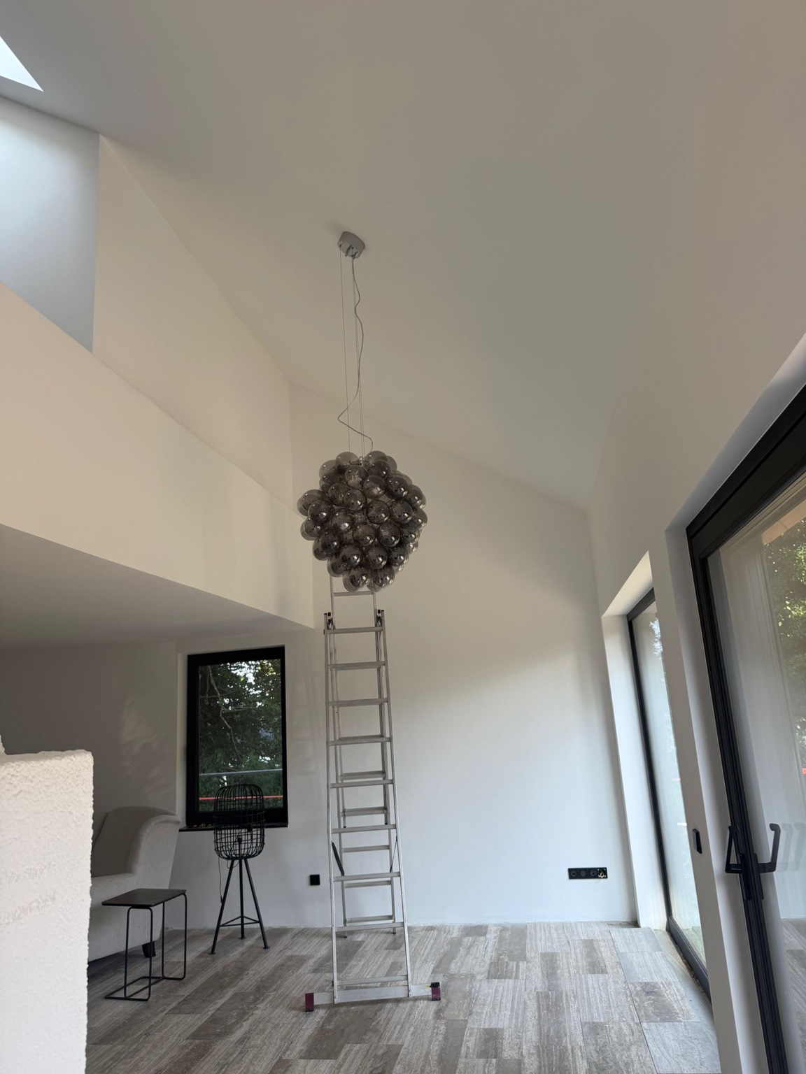 Deckenleuchte montieren – Elektro